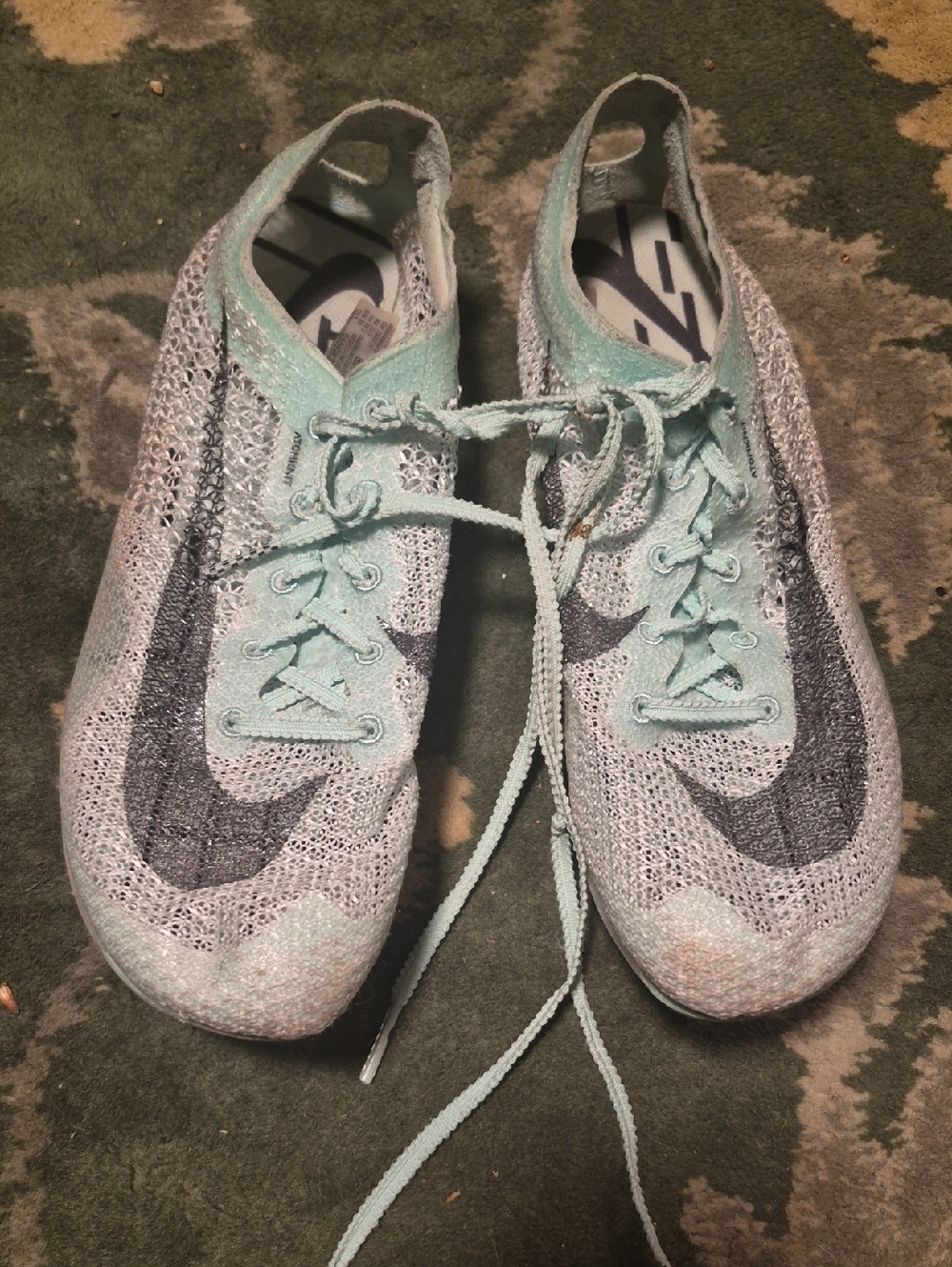 Nike Women’s Flyknit Trainer — Mint Teal with Dark Swoosh